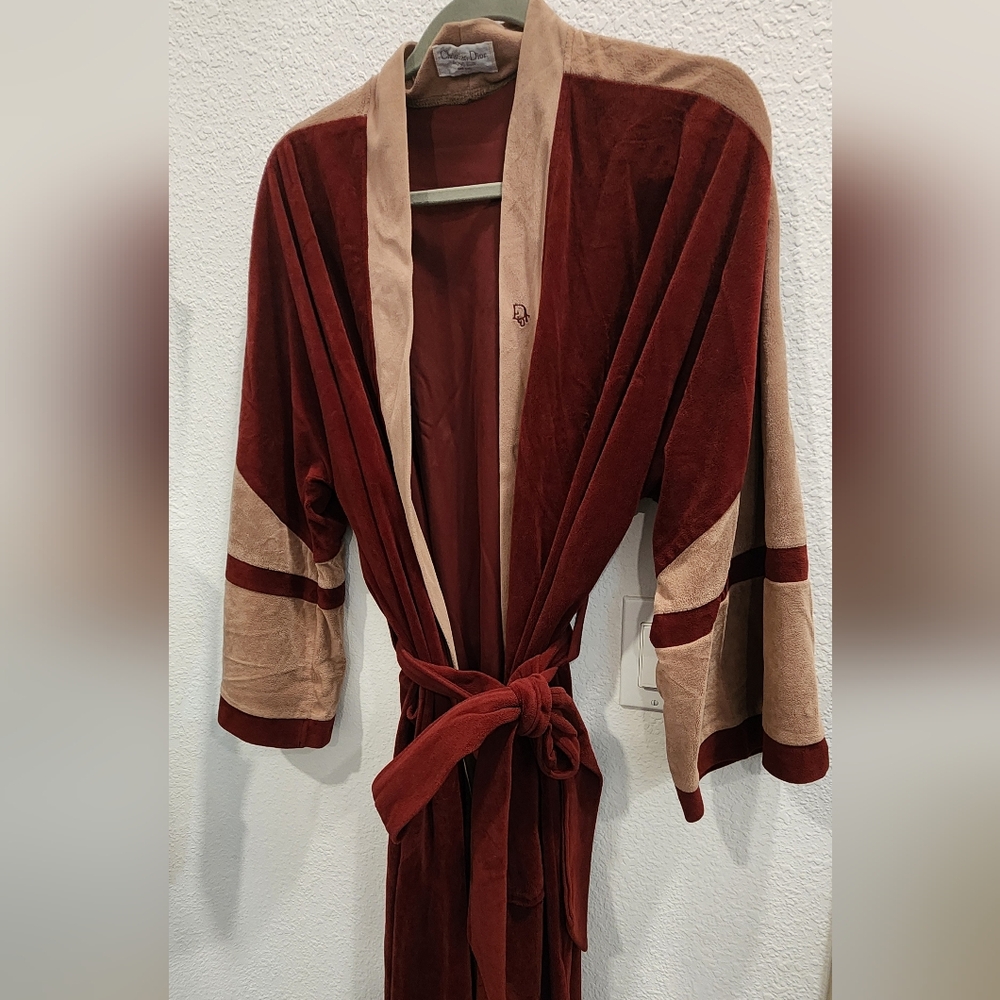 CHRISTIAN DIOR monsieur plush vintage terry robe in beige & maroon ONE SIZE
